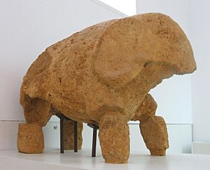 Archivo:Carmona necrópolis elefante82