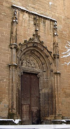 Archivo:Catedral pamplona puerta san jose foto