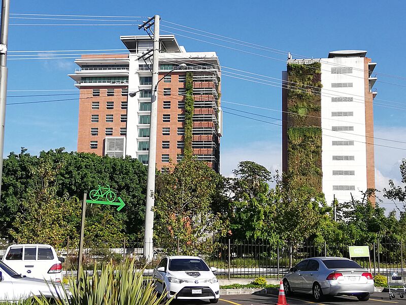 Edificios en el Naranjo
