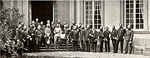 Archivo:Frankfurter Fürstentag 1863 Abschlußphoto