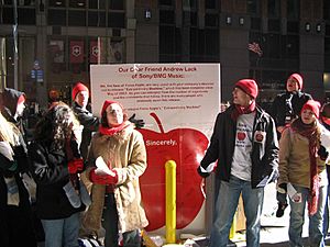 Archivo:Free Fiona protest outside Sony BMG headquarters in NYC 28-01-2005