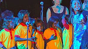 Archivo:Jessica Mauboy at Mbantua Festival