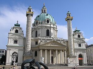Archivo:Karlskirche Vienna June 2006 479