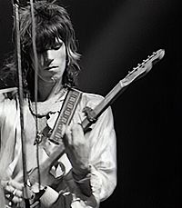Archivo:Keith-Richards and guitar