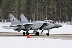 Archivo:MiG-31 790 IAP Khotilovo airbase