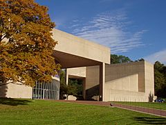 Paul Mellon Arts Center - Choate Rosemary Hall, Wallingford, Connecticut.JPG