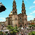 Plaza Llena San Juan