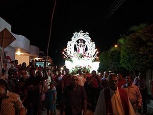 Archivo:Procesion del 29 de diciembre (2017)