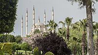 Archivo:Sabancı Merkez Camii 3 (34360910156)