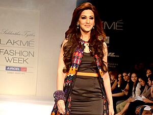 Archivo:SonaliBendre02