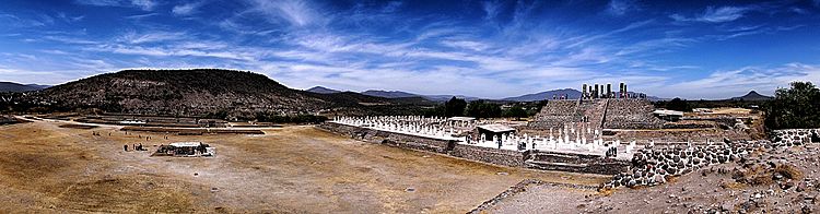 Archivo:Zona Arqueológica de Tula, Hidalgo2