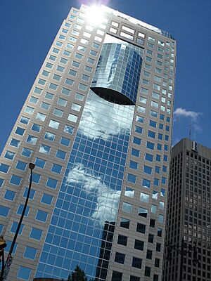 Archivo:Canwest Place