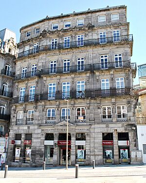 Archivo:Casa Ledo, Jenaro de la Fuente Domínguez