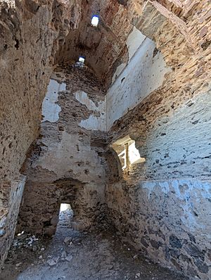 Archivo:Castillo de Almonacid de Toledo 01