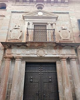 Fachada del Palacio de los Ballesteros..jpg