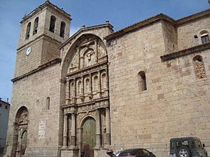 Archivo:Iglesia de la Asunción de Nuestra Señora de la Asunción (Vistabella del Maestrazgo)