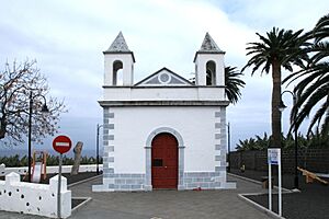 Archivo:La Palma - San Andres y Sauces - San Andres - Calle San Sebastián - Iglesia San Sebastián 01 ies