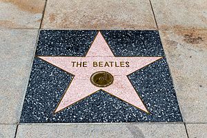 Archivo:Los Angeles (California, USA), Hollywood Boulevard, 'The Beatles' -- 2012 -- 5