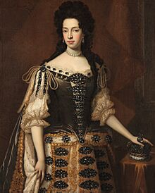 Mary of Modena Kneller.jpg
