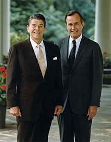 Archivo:Official portrait of President Reagan and Vice President Bush 1981