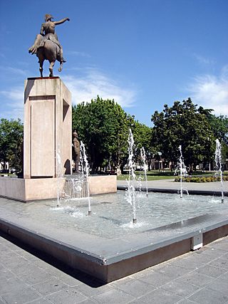 Plaza San Martín (Berazategui).jpg
