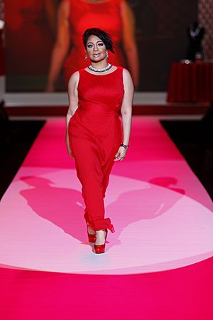 Archivo:Raven-Symoné in Tadashi Shoji