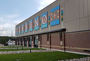 Archivo:River Cree Casino sign