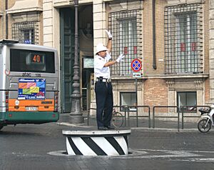 Archivo:Traffic-control-Roma