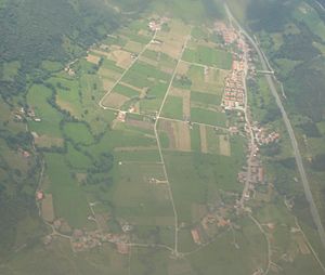 Archivo:Vista aerea de Rasines