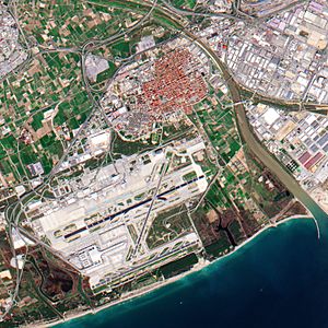 Archivo:(El Prat de Llobregat) Barcelona, Spain. Copernicus Sentinel-2. ESA (cropped)