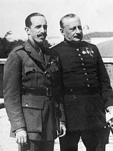 Archivo:Alfonso XIII y Miguel Primo de Rivera 1930