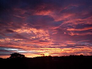 Archivo:Amanecer en Pitalito, Huila