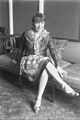 Bundesarchiv Bild 102-11610, Revue-Tänzerin Mistinguett