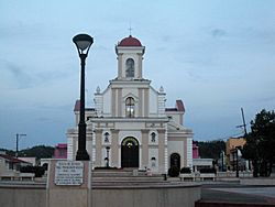 Church Santa María Del Rosario Of Vega Baja 03.jpg