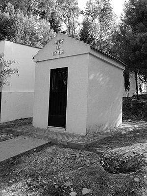 Archivo:Ermita de las Ánimas Benínar 01