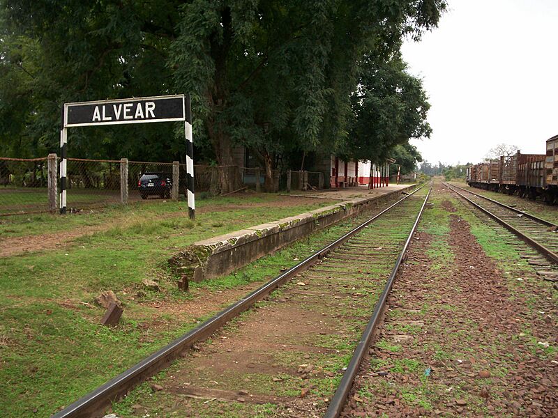 Estación Alvear, ferrocarril Urquiza