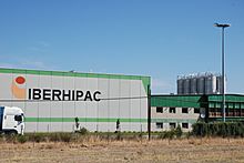 Archivo:Fábrica de plásticos IBERHIPAC