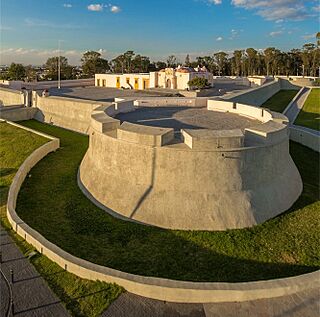 Fuerte De Loreto, Puebla (33155109962).jpg