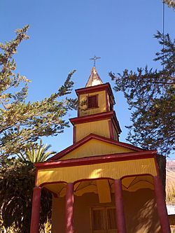 Iglesia de Alcohuaz.jpeg