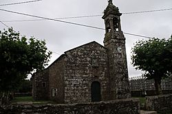 Igrexa de Valadares, Outes.JPG