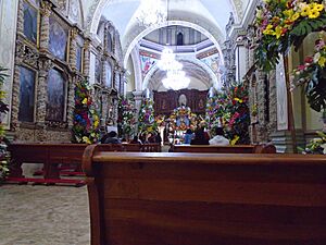 Archivo:Interior de la Iglesia de San Juan Bautista (Tepanco de López)