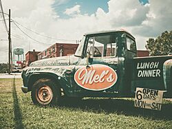 Mel's - Milner, Georgia - Flickr - Lee Edwin Coursey.jpg