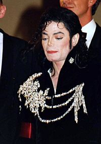 Archivo:Michael Jackson Cannes