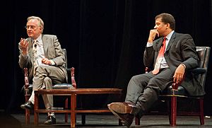Archivo:Neil deGrasse Tyson and Richard Dawkins at Howard University (2) - September 28, 2010
