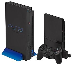 Archivo:PS2-Versions