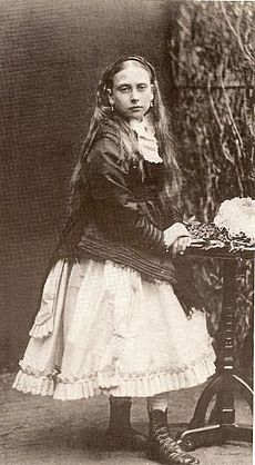 Archivo:Princess Beatrice 1868