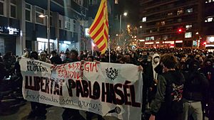 Archivo:Protestes contra l'empresonament de Pablo Hasél, manifestació a Barcelona