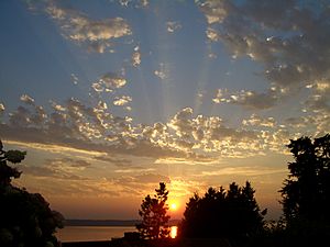Archivo:Puget-Sound-sunset-2178