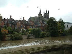 River Leam at Leamington.jpg