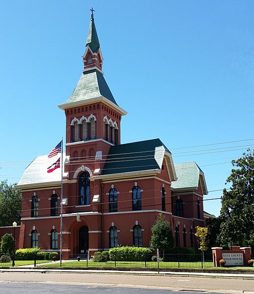 Tate County Courthouse with Sign